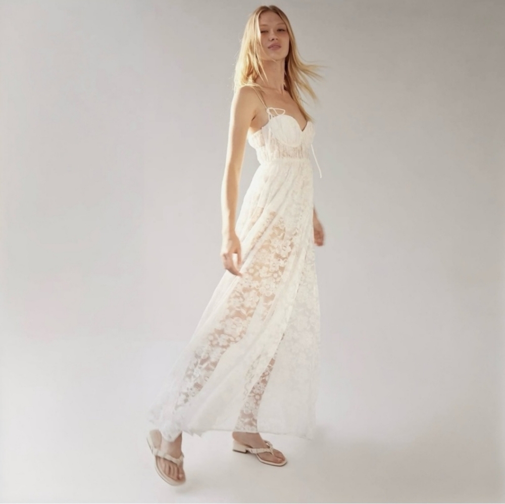 🍋For Love & Lemons Lorena White Lace Maxi Dress - Picture 4 of 16